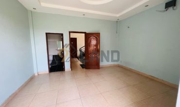 <2142LTR>: BÁN GẤP NHÀ MẶT TIỀN KINH DOANH – NHÀ 1 TRỆT 3 LẦU- P. LINH TRUNG – 80M2