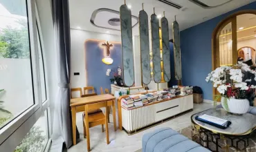 <318LC>: BÁN GẤP NHÀ 1 TRỆT 2 LẦU MẶT TIỀN – ĐƯỜNG 5 – P. LINH CHIỂU – GẦN VINCOM THỦ ĐỨC