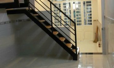 <676TT>: BÁN GẤP NHÀ 1 TRỆT 1 LẦU HẺM Ô TÔ – ĐƯỜNG 9 – P. TRƯỜNG THỌ – 38.2 M2