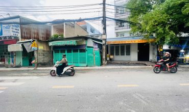 <2173LTR>: HÀNG HIẾM – NHÀ MẶT TIỀN 1T3L – SÁT HOÀNG DIỆU 2- KINH DOANH ĐA NGÀNH NGHỀ- THU NHẬP KHOÁN 45Tr/Tháng.