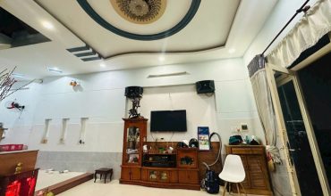 <2163TT>: GẤP BÁN NHÀ MẶT TIỀN 1T1L KINH DOANH TỐT GẦN GA METRO BÌNH THÁI