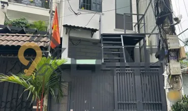 <133LC>: BÁN GẤP NHÀ ĐANG CÓ 11 PHÒNG CHO THUÊ THU NHẬP 30 TRIỆU/THÁNG – P. LINH CHIỂU- 115.9M2