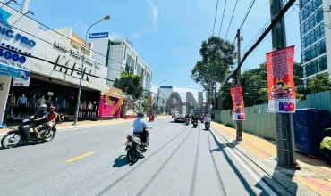 <111BT>: CƠ HỘI ĐẦU TƯ CÓ 1 – NHÀ GIÁ TỐT TẠI TRUNG TÂM THỦ ĐỨC – P BÌNH THỌ- HXH- CÁCH VÕ VĂN NGÂN CHỈ 150M