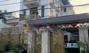 <1095ltr>: HÀNG CỰC HIẾM THỦ ĐỨC – BÁN NHANH NHÀ 3 TẦNG – ĐƯỜNG LINH TRUNG- P. LINH TRUNG – OTO RA VÀO THOẢI MÁI – NGANG 12M – THU NHẬP ỔN ĐỊNH 20 TRIỆU/ THÁNG