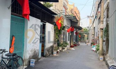 <1045LTR>: BÁN NHANH DÃY NHÀ TRỌ- GẦN QUỐC LỘ 1A – P. LINH TRUNG – 179M2 – OTO RA VÀO THOẢI MÁI – THU NHẬP ỔN ĐỊNH 24 TRIỆU/ THÁNG – NỞ HẬU 7.5M