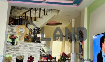 <561HBC>: BÁN NHANH NHÀ 3 TẦNG – GẦN ĐƯỜNG PHẠM VĂN ĐỒNG – P. HIỆP BÌNH CHÁNH – 75.1M2 – OTO RA VÀO THOẢI MÁI