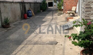 <1354LX>: BÁN GẤP NHÀ HẺM XE HƠI – 1 TRỆT 1 LẦU 1 SÂN THƯỢNG – P. LINH XUÂN – 142.5M2