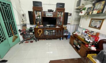 <843HBC>: BÁN GẤP NHÀ MẶT TIỀN HẺM Ô TÔ – ĐƯỜNG – P. – 64.2M2
