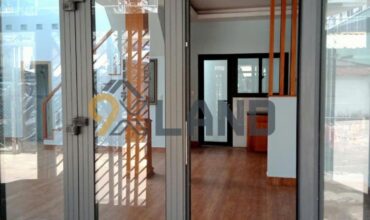 <1374LX>: NHÀ MỚI ĐẸP DỌN VÀO Ở NGAY – HẺM XE HƠI ĐƯỜNG NHỰA- THUẬN TIỆN DI CHUYỂN – 50.2M2