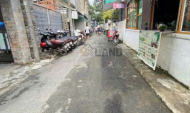 <192TP>: NHÀ CẤP 4 HẺM XE HƠI – ĐANG CHO THUÊ GIỮ XE – ĐƯỜNG SỐ 6 – P. TAM PHÚ – 296.3M2