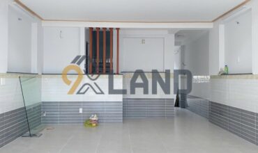 <232TB>: BÁN CHDV MẶT TIỀN KINH DOANH – THU NHẬP 70TRIỆU/THÁNG – HOÀN CÔNG CHUẨN CHỈNH – 1 TRỆT 1 LỬNG 4 LẦU – ĐƯỜNG GÒ DƯA – P. TAM BÌNH – 101.7M2