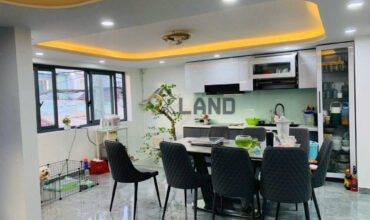 <3045TP>: ĐỊNH CƯ BÁN NHÀ 3 TẦNG ĐẸP NHƯ TRANH- 77.9M2 NGANG 8M – GẦN TÔ NGỌC VÂN