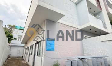 <1220LC> HÀNG HÓT- BÁN GẤP NHÀ 3TẦNG- NGAY TRUỜNG ĐH NGÂN HÀNG- HOÀNG DIỆU 2 -240M2 NGANG 10M