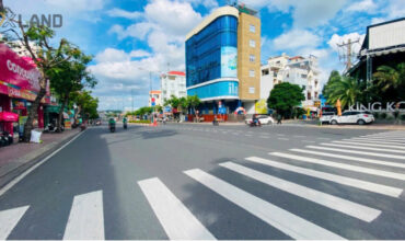 <1064TP.Q9>: BÁN GẤP MTKD LÊ VĂN VIỆT – 1 HẦM 6 LẦU – CUNG ĐUỜNG THUƠNG HIỆU TRUNG TÂM – ĐƯỜNG RỘNG 30M -P.TÂN PHÚ-192.2M2