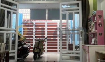 <295PLB>: BÁN NHÀ 1 TRỆT 2 LẦU HẺM Ô TÔ – ĐƯỜNG 339 – P. PHƯỚC LONG B – 84M2