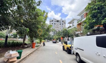 <280TP>: BÁN NHÀ BIỆT THỰ – 3 TẦNG DỰ ÁN KHU THĂNG LONG HOME HƯNG PHÚ – ĐỐI DIỆN CÔNG VIÊN – CÓ AN NINH BẢO VỆ – 264M2 – NGANG 12M