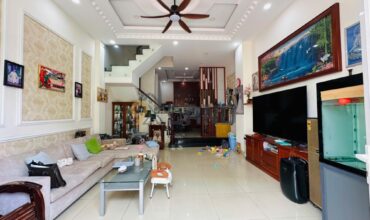 <959HBC>: BÁN NHÀ 1 TRỆT 2 LẦU – GẦN CHỢ HIỆP BÌNH – THUẬN TIỆN DI CHUYỂN VÀO TRUNG TÂM – 53.3 M2