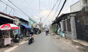 <2174LT>: BÁN NHÀ C4 MẶT TIỀN ĐANG KINH DOANH – ĐUỜNG THÔNG GẦN KHA VẠN CÂN- 65.6m2 NGANG 5M