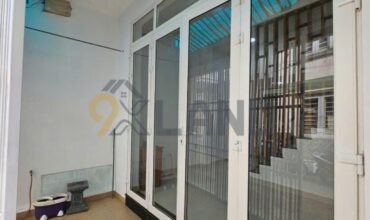 <1458LX>: BÁN NHÀ 2 TẦNG KIÊN CỐ – SÁT HỆ THỐNG SIÊU THỊ GO – GẦN TRƯỜNG HỌC CÁC CẤP – KHU DÂN TRÍ CAO – 54.3 M2